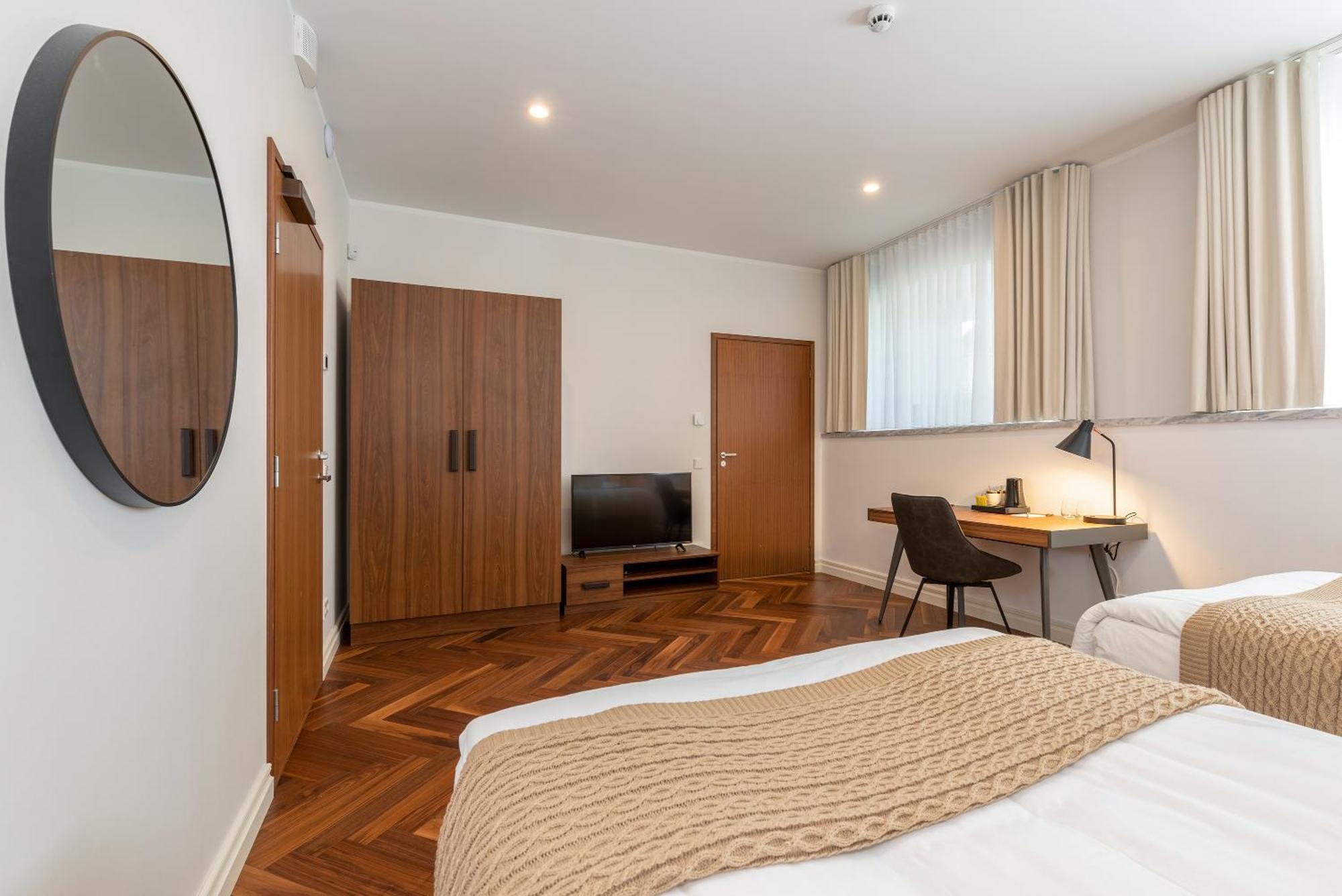 The Manor Sports & Spa Torva Экстерьер фото